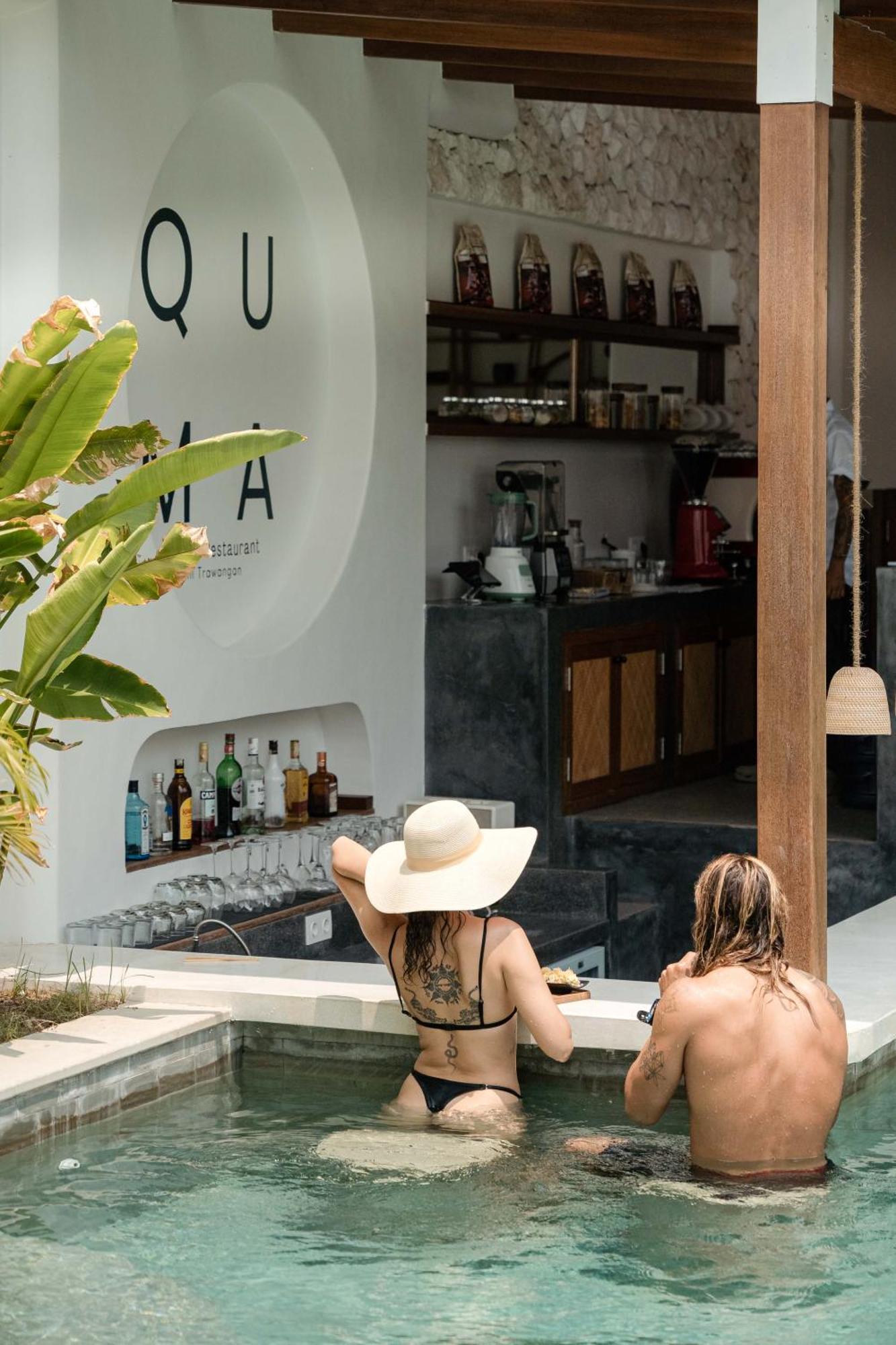 Quma Hotel ギリ・トラワンガン エクステリア 写真