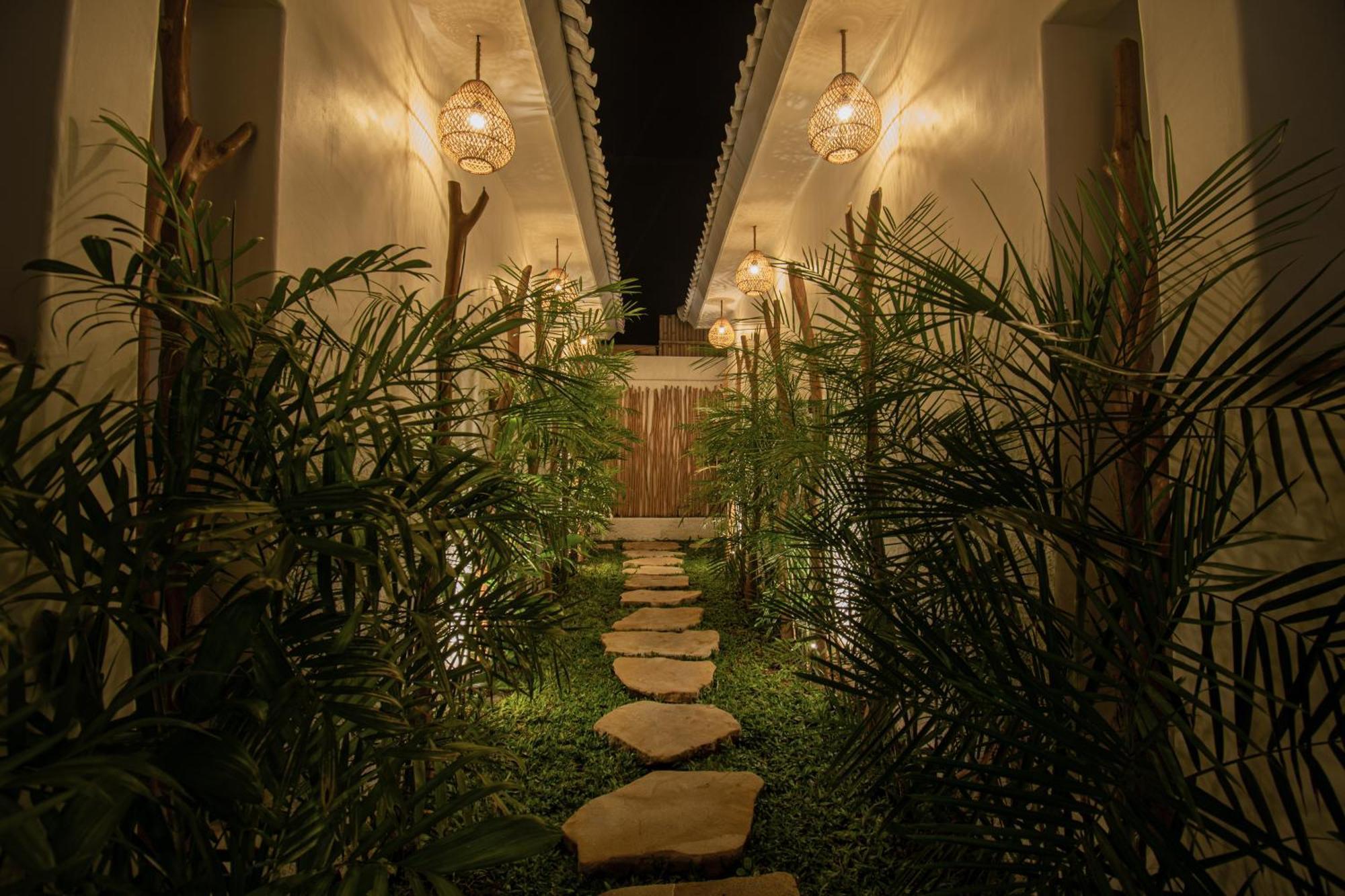 Quma Hotel ギリ・トラワンガン エクステリア 写真