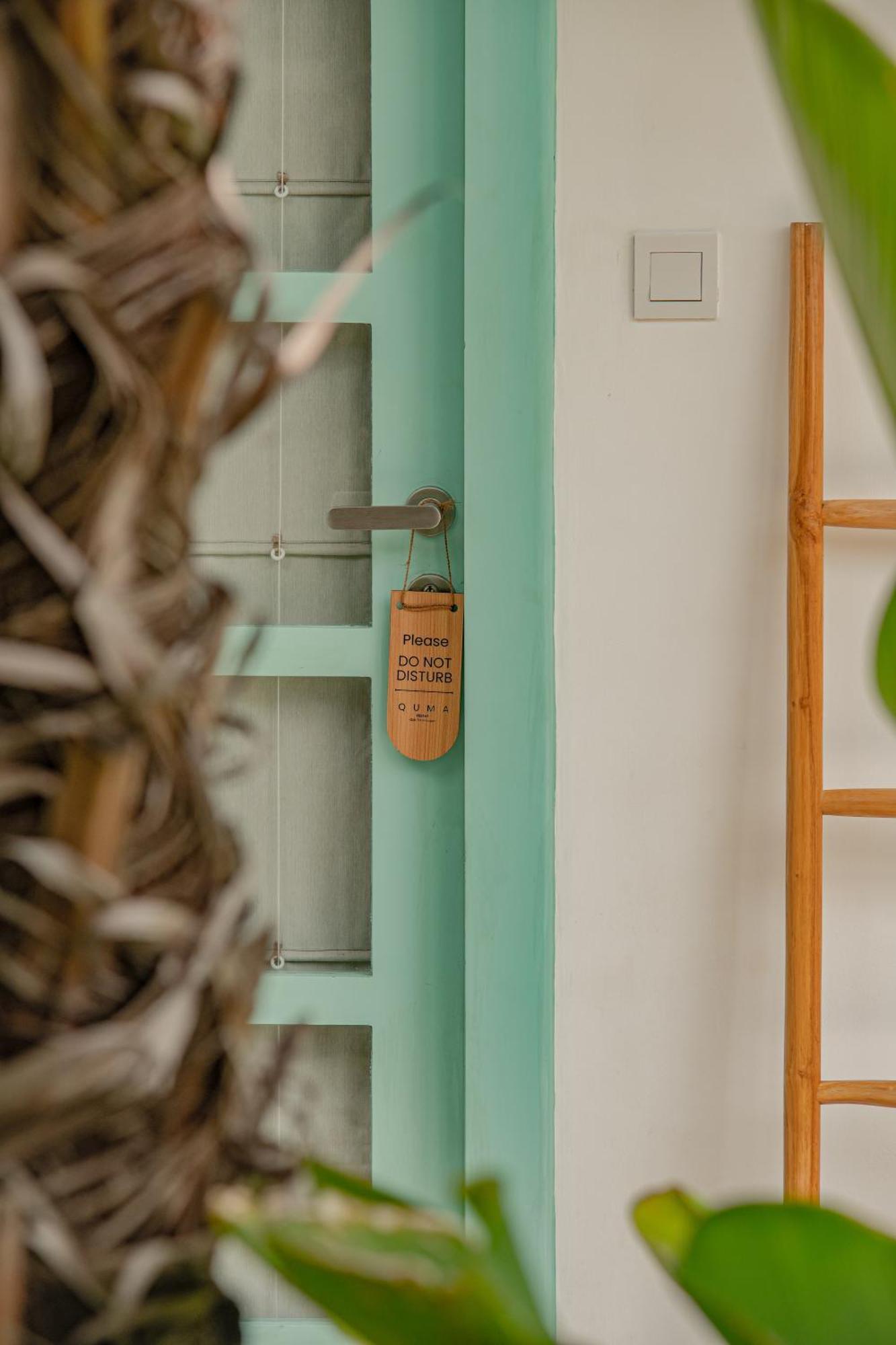 Quma Hotel ギリ・トラワンガン エクステリア 写真
